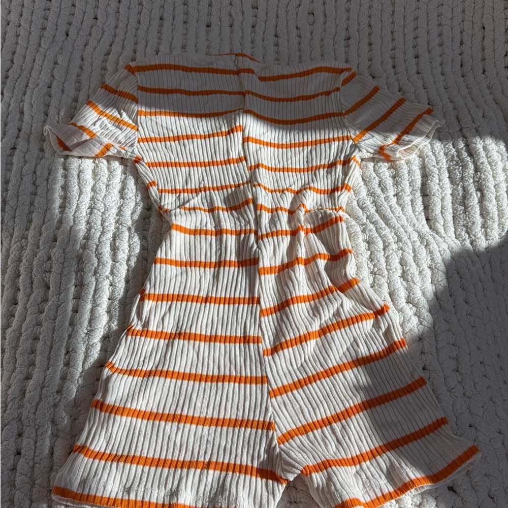 Zara Orange and White Striped Knit Top - Picture 2 of 3